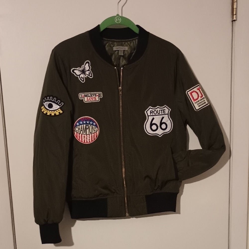 Casting LA Embroidered Patches Bomber Jacket Size Small Olive/Black